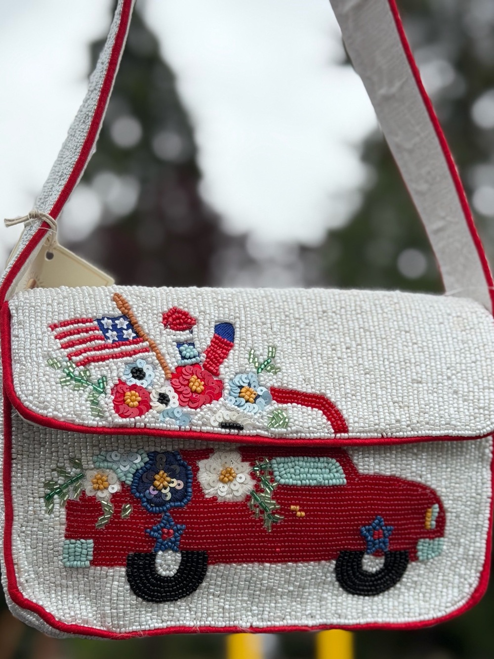 Sol & Mar Patriotic Red Floral Truck Beaded Shoulder Bag NWT